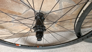 Bontrager Aeolus PRO 3 DB