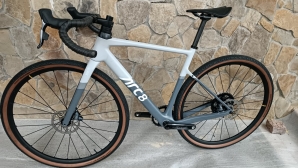 ARC8 Eero Force ASX Carbon Gravel Bike