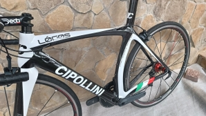 Cipolini Logos (Ett 535)