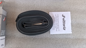 Vittoria Standard 700x20/28C SV 60mm Inner Tube