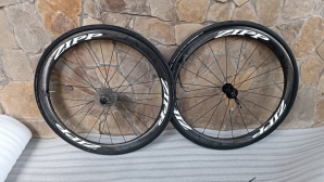 Zipp 302 Carbon Clincher