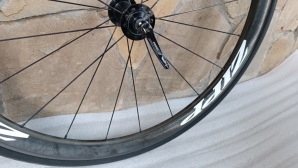 Zipp 302 Carbon Clincher