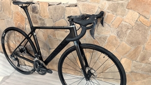 Canyon Endurace CF SL Ultegra Di2 (Ett 540)