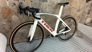 Trek Madone SL7 eTap Powermetr (Ett 543)