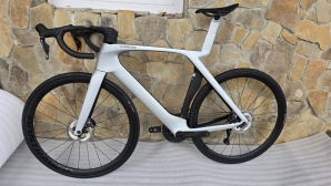 Trek Madone SLR 7 Shimano Ultegra Di2 Grey (Ett 574)