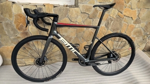 BMC SLR One Force eTap AXS Disc (Ett 560)