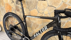 Factor LS Gravel Bike Sram Force ASX eTap