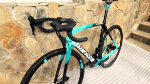 Bianchi Oltre XR3 Di2 Disc (ETT 560)