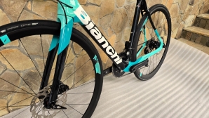 Bianchi Oltre XR3 Di2 Disc (ETT 560)