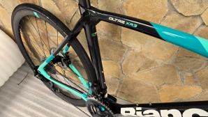 Bianchi Oltre XR3 Di2 Disc (ETT 560)