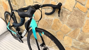 Bianchi Oltre XR3 Di2 Disc (ETT 560)