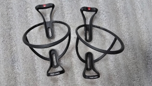 Elite T-Race Carbon Bottle Cage - black