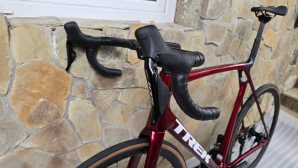 Madone SL 6 AXS Gen 8 Di2 (Ett 863)