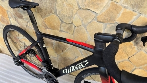 Wilier Cento 10 SL Sram Rival eTap AXS