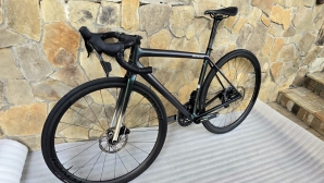 Specialized Aethos PRO Force AXS powermetr (Ett 540)