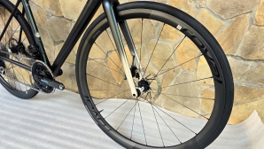 Specialized Aethos PRO Force AXS powermetr (Ett 540)