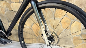 Specialized Aethos PRO Force AXS powermetr (Ett 540)