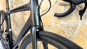 Specialized Aethos PRO Force AXS powermetr (Ett 540)