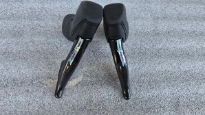 SRAM Force AXS D2 Shifters