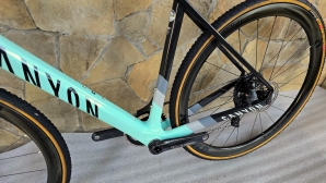 Canyon Inflite CF SLX 8 Force eTap Gravel powermetr