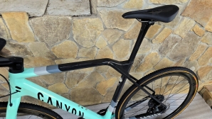 Canyon Inflite CF SLX 8 Force eTap Gravel powermetr
