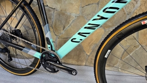 Canyon Inflite CF SLX 8 Force eTap Gravel powermetr