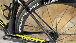 Scott Foil Ultegra Di2 (Ett 535)