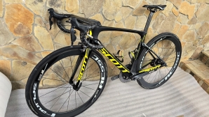 Scott Foil Ultegra Di2 (Ett 535)