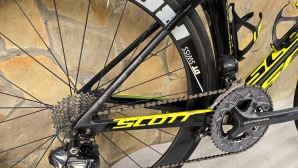 Scott Foil Ultegra Di2 (Ett 535)