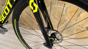 Scott Foil Ultegra Disc (Ett 550)