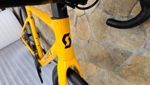 Scott Addict 40 Shimano 105 Di2 (Ett 555)