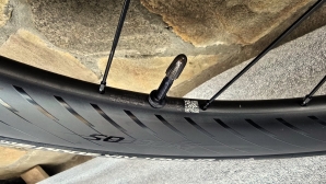 Syncros Capital 1.0 Aero front