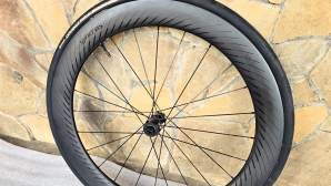 Syncros Capital 1.0 Aero front