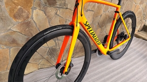 Specialized Roubaix eTap AXS Powermetr (Ett 576)