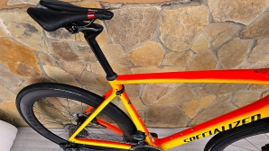 Specialized Roubaix eTap AXS Powermetr (Ett 576)