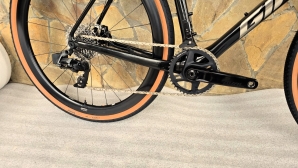 Giant TCX PRO 1 Carbon Rival eTap AXS