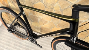 Giant TCX PRO 1 Carbon Rival eTap AXS