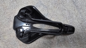 PROLOGO Scratch M5 PAS Nack hard black carbon