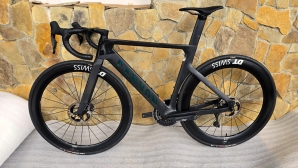 Canyon Aeroad CFR Dura Ace Di2 powermetr (Ett 546)
