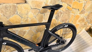 Canyon Aeroad CFR Dura Ace Di2 powermetr (Ett 546)