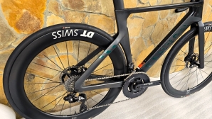 Canyon Aeroad CFR Dura Ace Di2 powermetr (Ett 546)