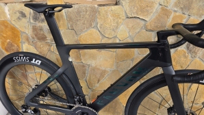 Canyon Aeroad CFR Dura Ace Di2 powermetr (Ett 546)