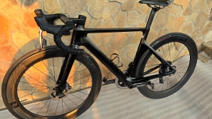 Canyon Aeroad CF SLX eTap Disc (Ett 549)