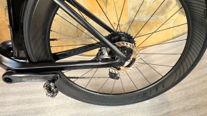 Canyon Aeroad CF SLX eTap Disc (Ett 549)