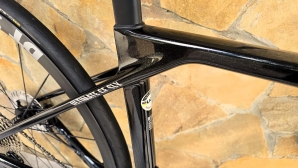 Canyon Ultimate CF SLX Ultegra Di2 powermetr (Ett 529)