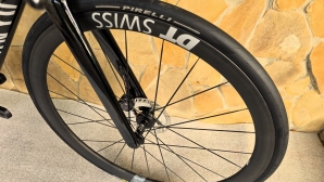 Canyon Ultimate CF SLX Ultegra Di2 powermetr (Ett 529)
