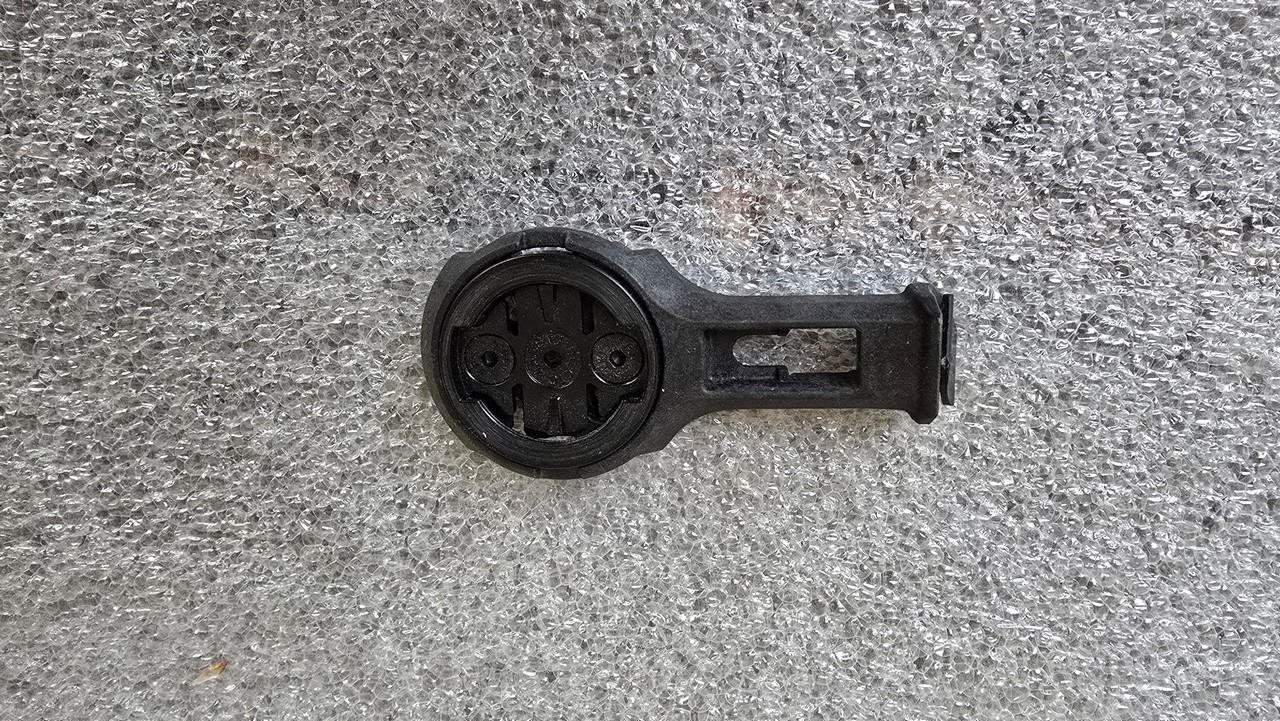 Carbon stem garmin mount