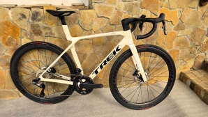 Trek Madone SLR 7 Gen 8 (Ett 545)