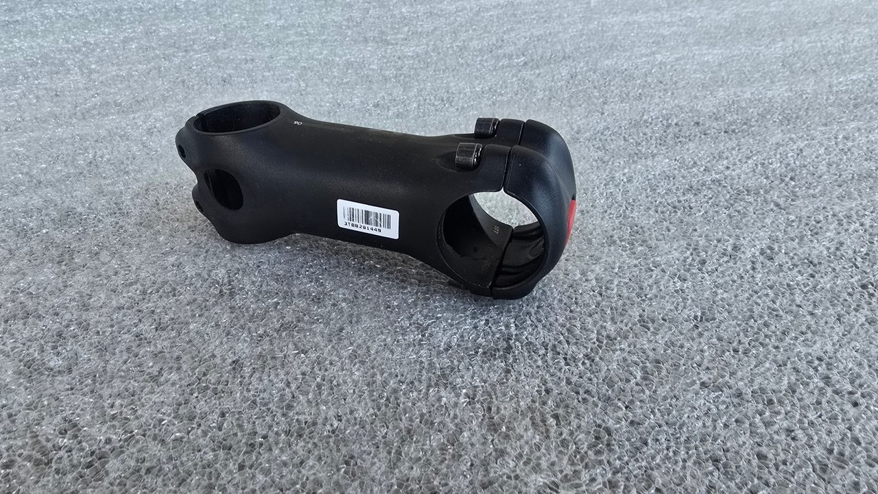 3T Apto Stealth Bike Bicycle Stem 31.8x90mm +/-6 Degree