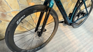 Trek Checkpoint SL 7 eTap